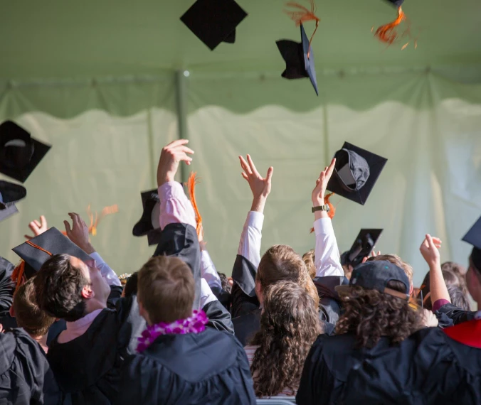 Maturitní pera a propagace školy